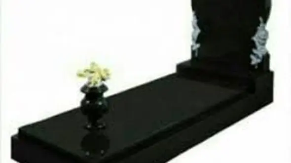 عرضه سنگ قبر‌های بی‌کیفیت چینی در بازار 