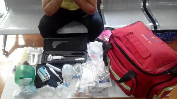 دستگیری سارق کیف احیای آمبولانس تهران + عکس