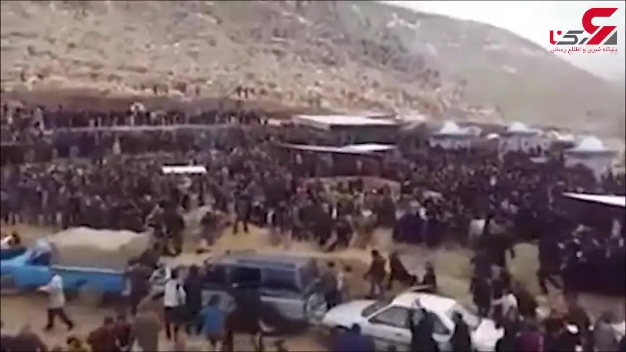 لحظه فاجعه تیراندازی در یاسوج / عزاداران برق گرفته شدند + فیلم