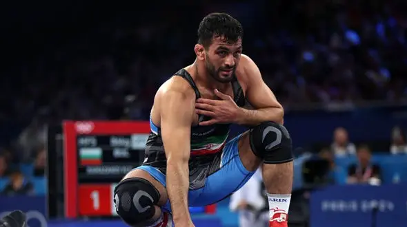 پاسخ جراح حسن یزدانی به انتقادات: اگر این کار را می کردند یزدانی طلا می گرفت!