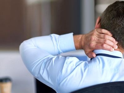 افزایش نگران‌ کننده گردن درد در کشور: علل و راه‌های پیشگیری