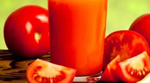 کاهش کلسترول با آب گوجه فرنگی