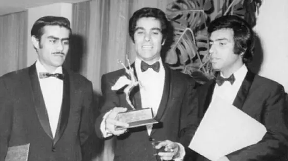 بهروز وثوقی چطور این جایزه سینمایی را دریافت کرد؟ 