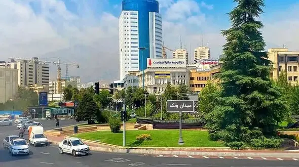 سقف‌ها برای اکثریت مردم ریالی و کوتاه برای اقلیت جامعه دلاری و طلایی/ خانه‌به‌دوشی به سبک ریالی!