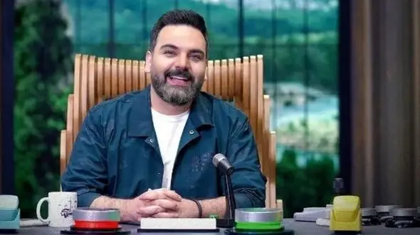 شکست نفسی خنده دار و بامزه احسان علیخانی مقابل خواننده خوش صدای لُر: من آب حوض شما شیرموز داداش