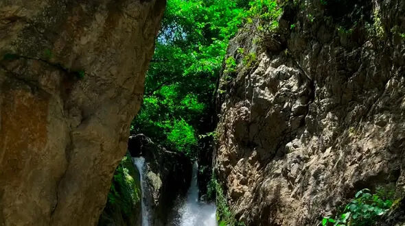 از زیبایی آبشار سی سنگان نوشهر تا  فومن روستای شولم
