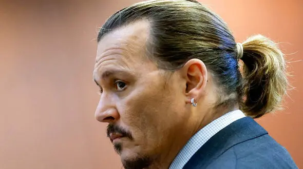 ازدواج جنجالی آقای بازیگر با وکیل سرشناس + عکس