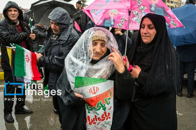 حضور مردم ایران در راهپیماتیی 22 بهمن 1404