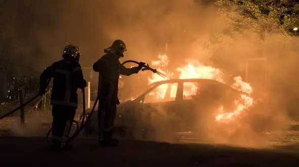 کشته شدن جوان فرانسوی با شلیک گلوله پلیس + عکس