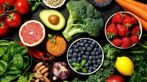 این 5 میوه در یخچال خراب می‌شود، دلیلش را بدانید!