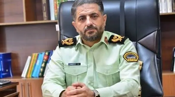 دستبند پلیس کرمانشاه بر دستان کلاهبردار معروف/ کلاه خیلی ها رو برداشته بود