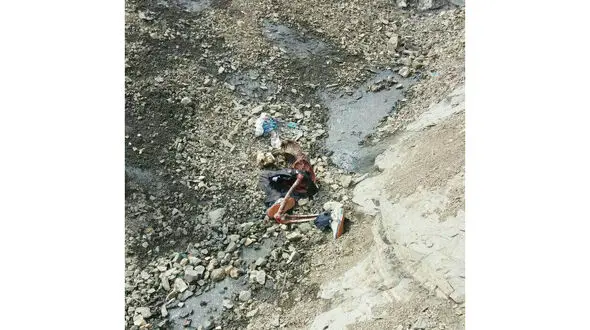 گرگ ها مرد کوهنورد را دریدند/اتفاق وحشتناکی که در کوهسار افتاد+عکس اسکلت برجای مانده