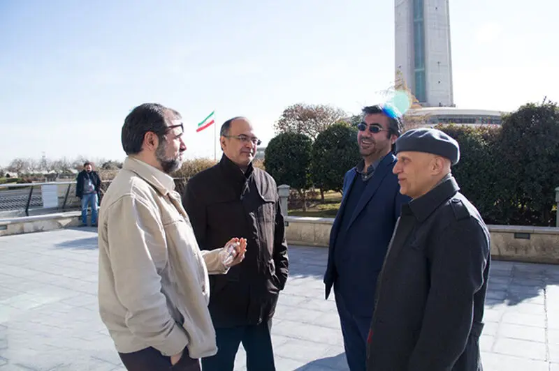 گزارش تصویری از حواشی اولین روز سی و پنجمین جشنواره فیلم فجر در کاخ جشنواره