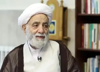 فیلم/ سخنرانی انگیزشی استاد قرائتی/ اگر خواستگاری اومد سراغتون نگو خونه داری؟ ماشین داری؟ دخترت رو بده بره