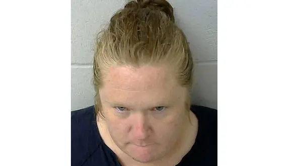 این زن 3 فرزندش را در خواب آتش زد و فرار کرد+عکس