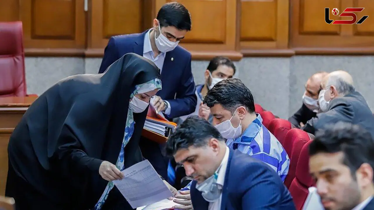 رشوه دهنده بانک مرکزی در جلسه دادگاه : به من مدال افتخار بدهید + فیلم