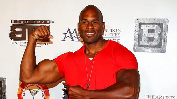 کشتی کچ کار معروف کشته شد + عکس / لس آنجلس