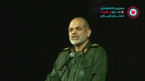 سردار وحیدی: مقاومت ملت ایران قدرت‌های استکباری را وادار به عقب‌نشینی کرد