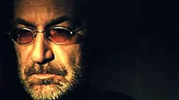 دانلود آهنگ باشکوه سیاوش قمیشی به نام همه طاقت و همه درد دیگه چیزی کم نداره