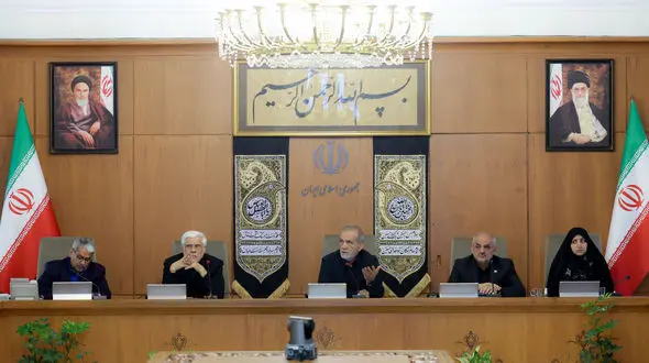 آماده‌ایم فصل نوینی را در روابط با همسایگان در حوزه خلیج فارس آغاز کنیم 