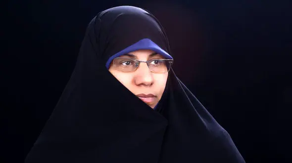 2 بار سرقت مشابه از خانم نماینده تهران در مجلس !  + عکس