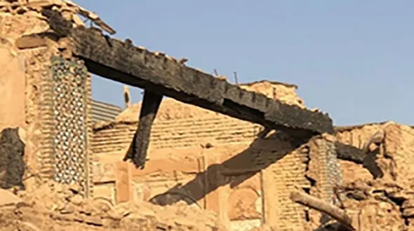 آیا خانه تاریخی در شیراز نباید تخریب می شد؟