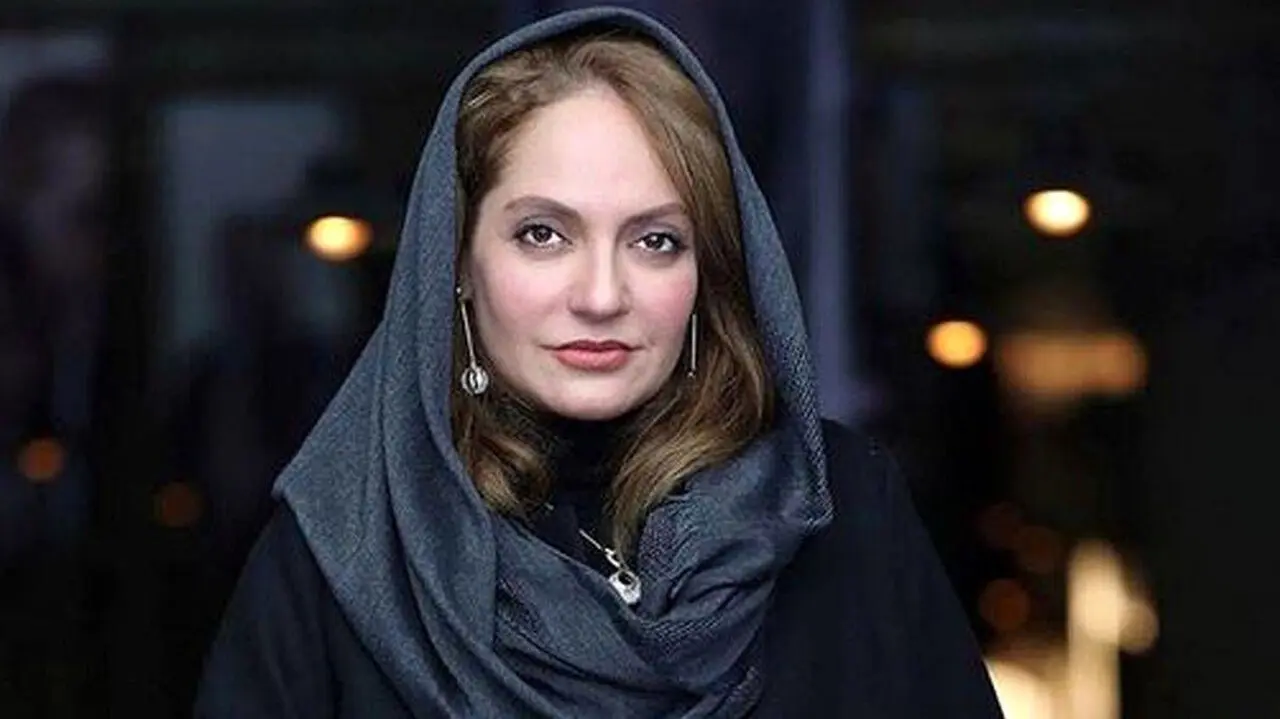 سلفی مهناز افشار در ماشین و با یک کلاه خاص / تغییراتش را ببینید