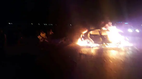 زنده زنده سوختن 2 مرد و یک زن و بچه در تصادف هولناک جاده آبادان + فیلم و عکس 16+