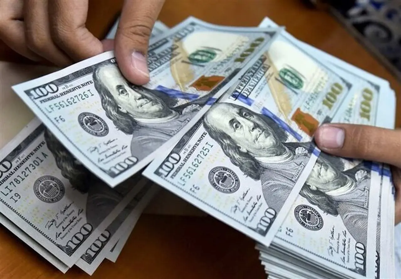 قیمت روز دلار و یورو در ۱۴ مرداد ۱۴۰۵؛ افت ۴۰۰۰ تومانی دلار + جدول