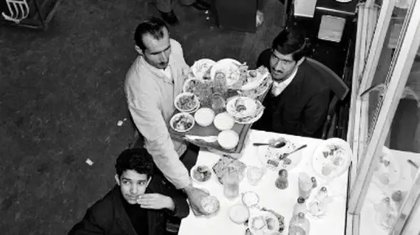 داستان چلوکبابی‌ های کثیف تهران در 70 سال پیش همراه با تصاویر