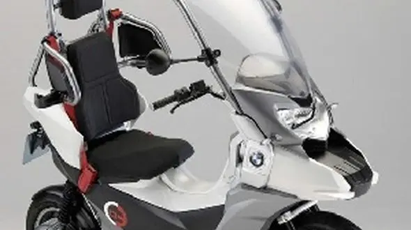 بی‌ام‌و (BMW) موتورسیکلت بدون راننده خود را معرفی کرد +فیلم