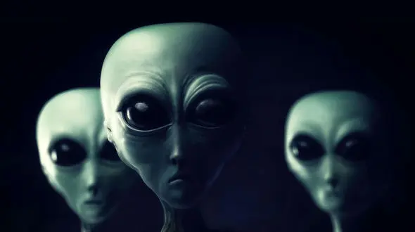 دعوت دانشمند از موجودات فضایی