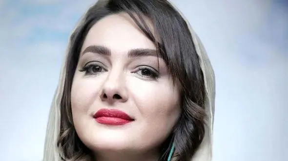 استایل خاص «هانیه توسلی» در نمایشگاه داریوش مهرجویی + عکس