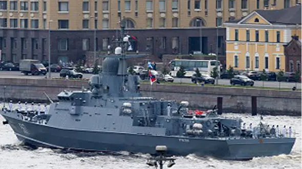 آمادگی روسیه برای فروش ناو موشک‌انداز به ایران