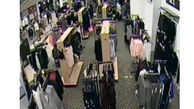 فیلم لحظه تیراندازی خونین در یک مرکز خرید +عکس 