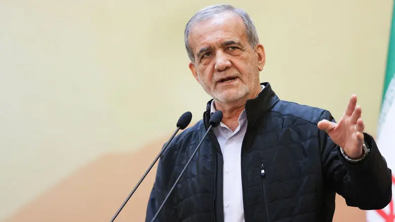 مسعود پزشکیان امروز  - سه شنبه ۱۳ آذر - با حضور در مراسم گرامیداشت روز جهانی افراد دارای معلولیت