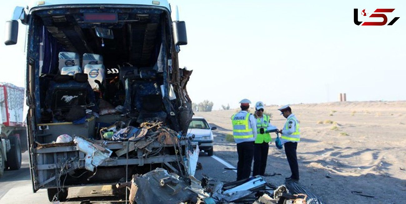 4 کشته و مجروح در تصادف اتوبوس با تریلر در گردنه آهوان 