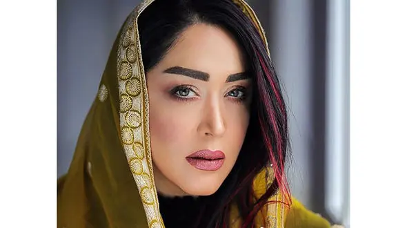 فیلم سرقت از سارا منجزی‌ 