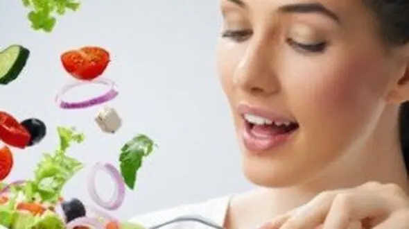 با خوردن این غذاها 10 سال جوان تر شوید