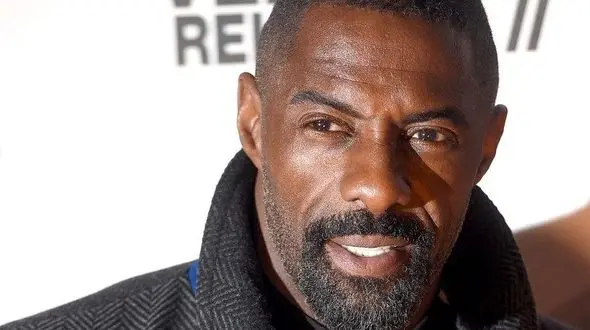 این بازیگر جذاب‌ترین مرد سال شد + عکس