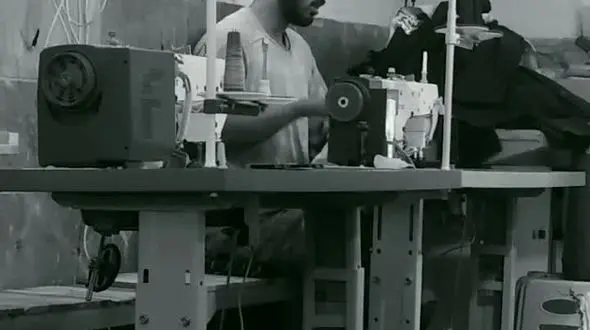 ببینید / جوان خیاط با سوز دل از همایون شجریان خواند + فیلم 