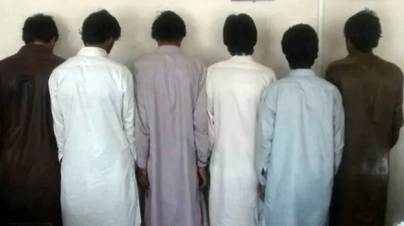 دستگیری ۱۴ سارق در اجرای طرح امنیت اجتماعی توسط پلیس ایرانشهر 