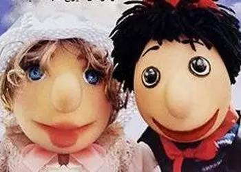 فیلم / رونمایی برای اولین بار از پشت صحنه  فیلم کلاه قرمزی و سروناز با ترانه آقای راننده / هنر عروسک گردان ها را 23 سال پیش ببینید