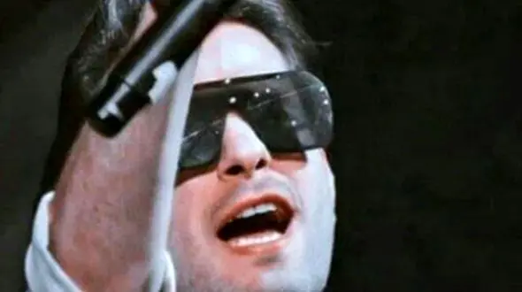 دانلود آهنگ باشکوه مهدی احمدوند/ اصلا بذار اسممو دیوونه بذار هرکی نمیدونه 