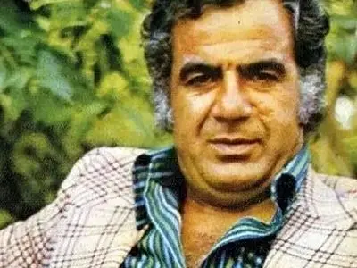 عکس/ «ناصر ملک مطیعی» در 54 سالگی و در کنار پسرش «امیرعلی»؛ سال 63