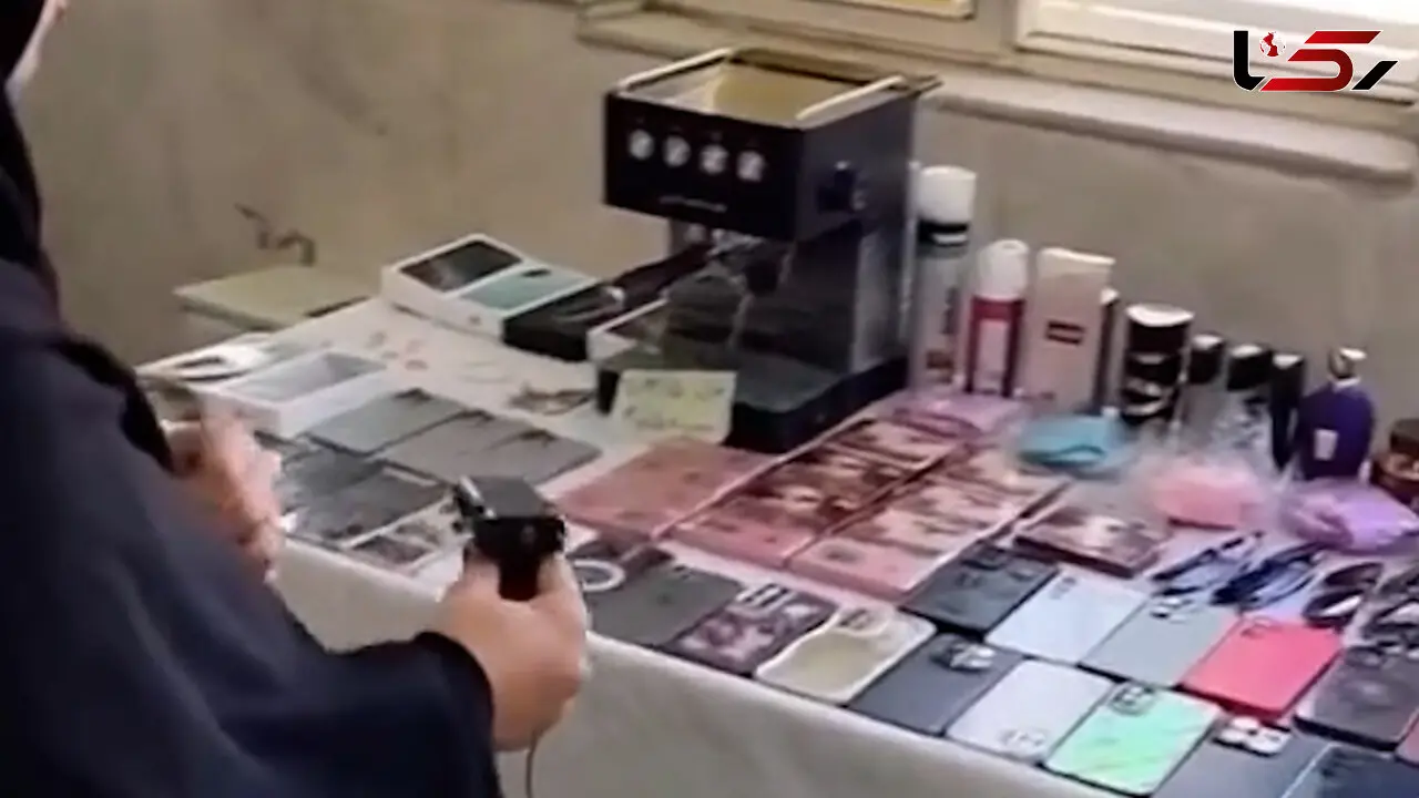 فیلم لحظه شناسایی سارقان گوشی توسط دختر جوان در اصفهان