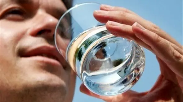 اهمیت نوشیدن آب قبل از ورزش