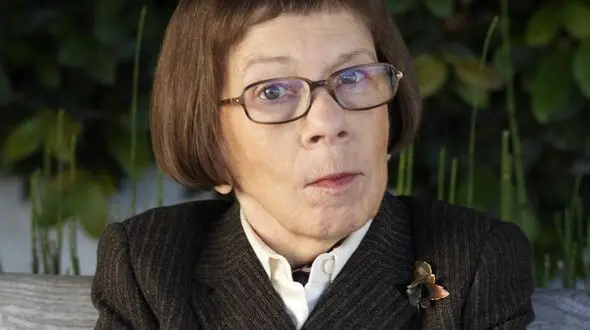 این زن نقش مرد بازی کرد و جایزه هم گرفت !+عکس