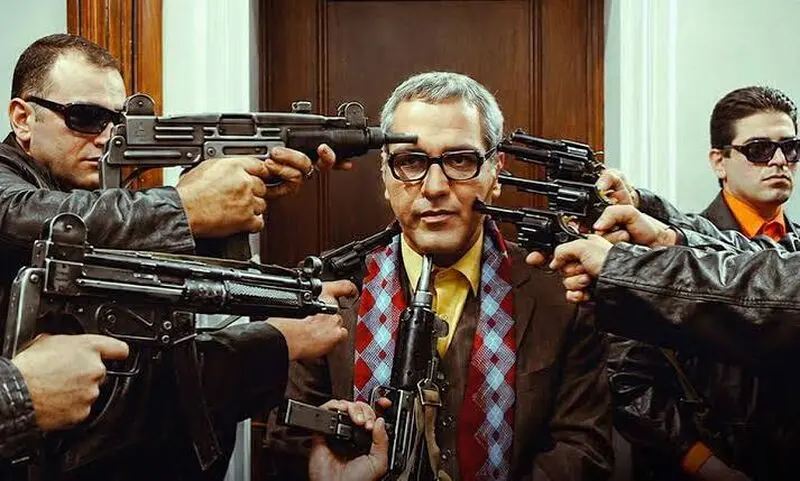 مرد هزارچهره؛ چرا بعضی آدم‌ ها برای هرکس یک شخصیت دارند؟