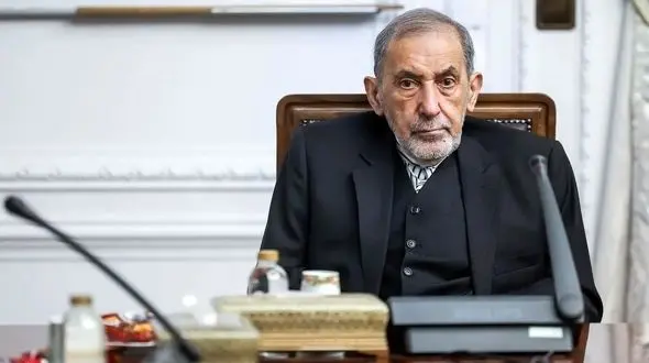 اظهارات جنجالی علی اکبر ولایتی و پاسخ لبنانی‌ها